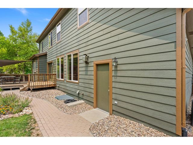 639 Americana Rd, Longmont, CO 80504
