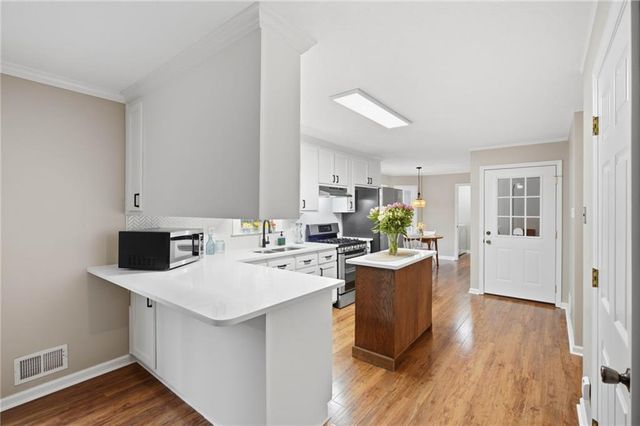 225 White Pines Drive, Alpharetta, GA 30004