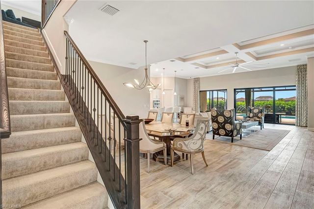9574 Everglades DR, Naples, FL 34120
