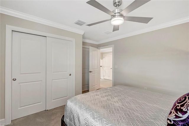 9574 Everglades DR, Naples, FL 34120