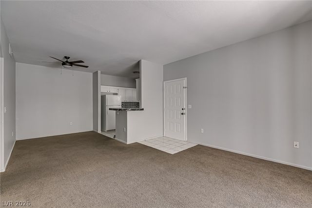 1300 South ARLINGTON Street 123, Las Vegas, NV 89104