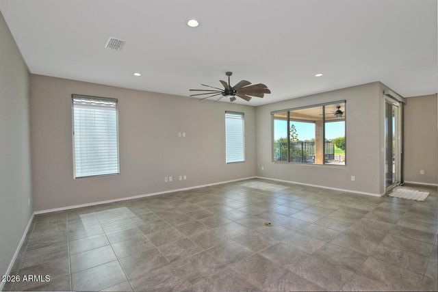 4198 N SPYGLASS Drive, Florence, AZ 85132