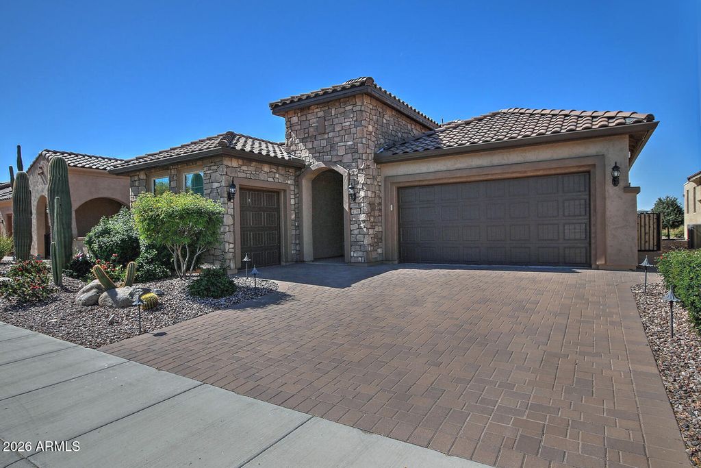 4198 N SPYGLASS Drive, Florence, AZ 85132