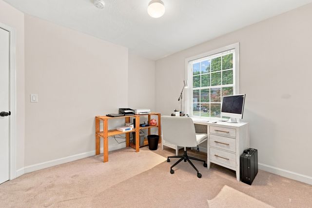 222 Mendon Street, Hopedale, MA 01747