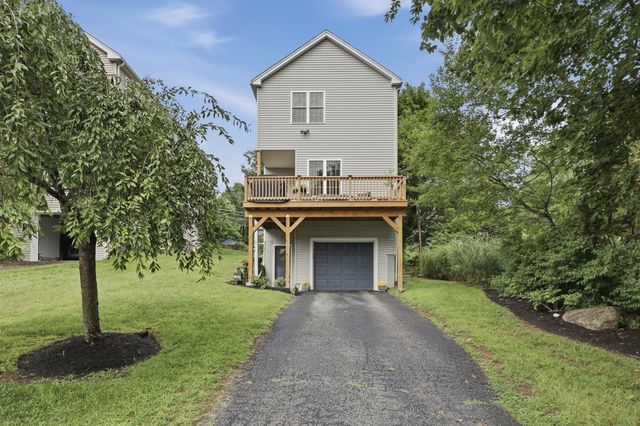 222 Mendon Street, Hopedale, MA 01747