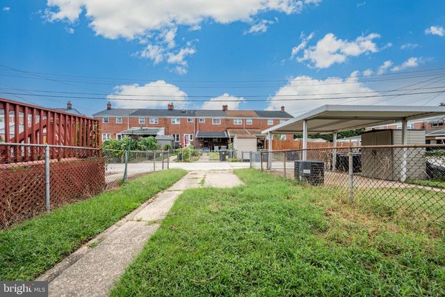 2004 ORMAND RD, Baltimore, MD 21222