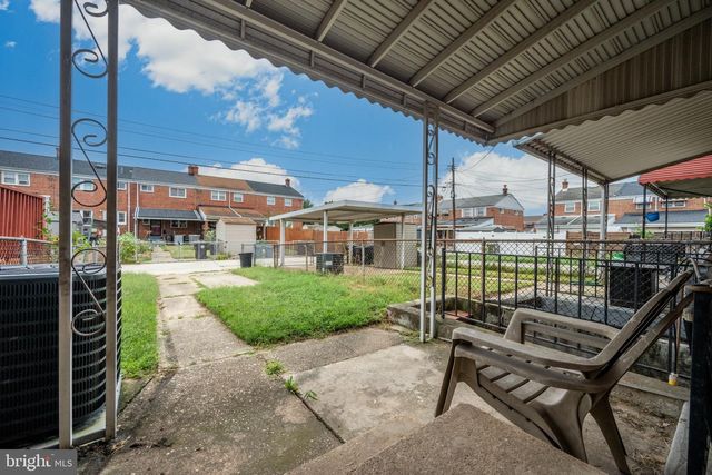 2004 ORMAND RD, Baltimore, MD 21222