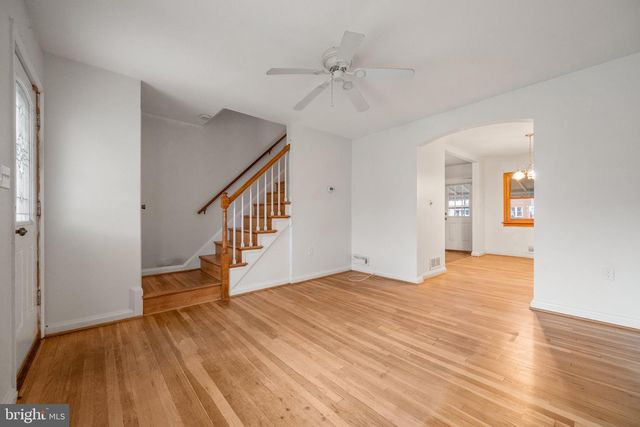 2004 ORMAND RD, Baltimore, MD 21222