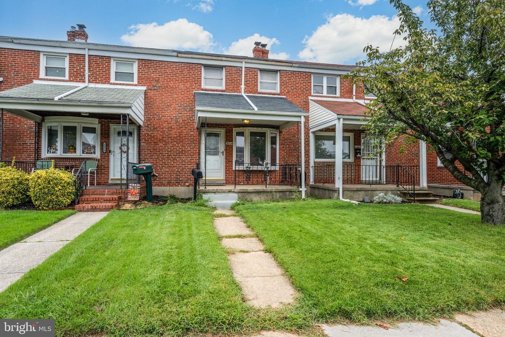 2004 ORMAND RD, Baltimore, MD 21222