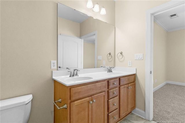 208 Fountainhead Lane, Fayetteville, NC 28301