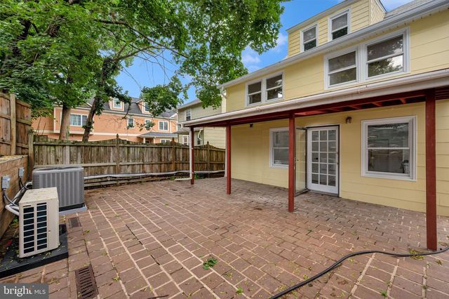 710 SILVER SPRING AVE, Silver Spring, MD 20910