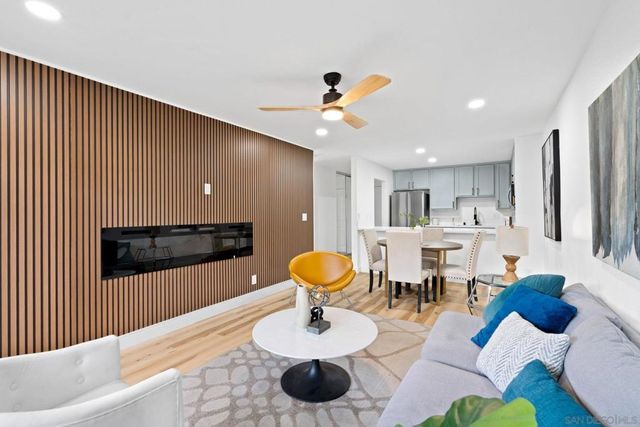 3030 Suncrest Dr 104, San Diego, CA 92116