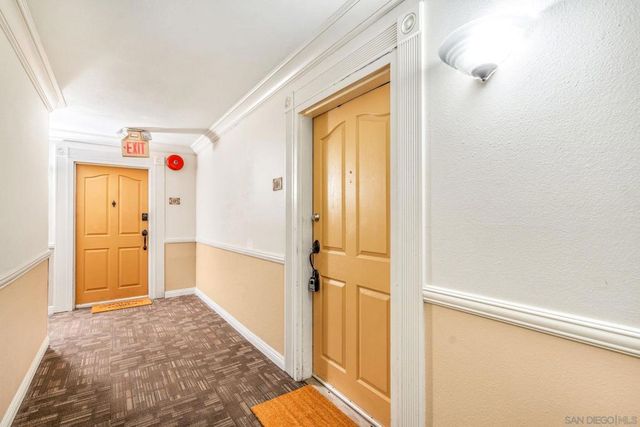 3030 Suncrest Dr 104, San Diego, CA 92116