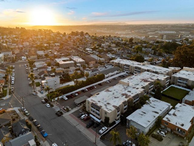 3030 Suncrest Dr 104, San Diego, CA 92116