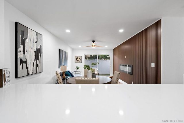 3030 Suncrest Dr 104, San Diego, CA 92116