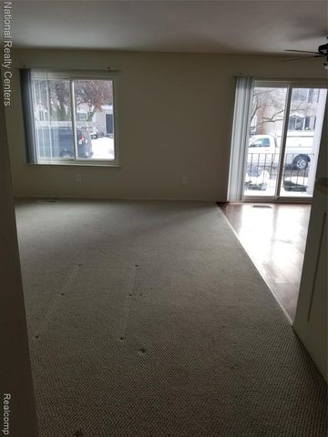 14200 Ivanhoe Drive 158, Sterling Heights, MI 48312