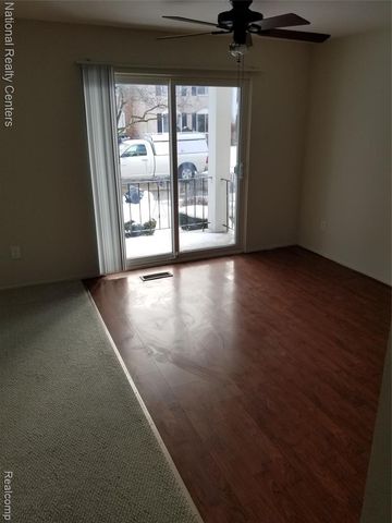 14200 Ivanhoe Drive 158, Sterling Heights, MI 48312