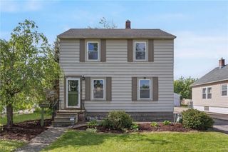 123 Lafayette Street, Elyria, OH 44035