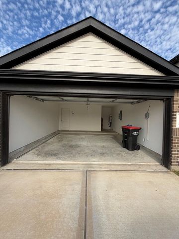 31138 Delamere Turn Trail, Fulshear, TX 77441