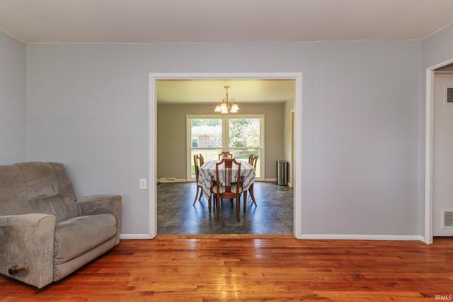 2107 W Sheffield Drive, Muncie, IN 47304