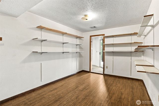 6811 82nd Street SW, Lakewood, WA 98499