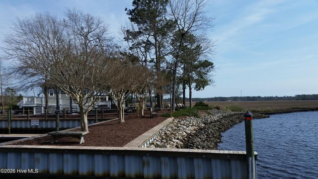 1834 Quail Point SE, Bolivia, NC 28422