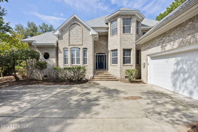 1834 Quail Point SE, Bolivia, NC 28422
