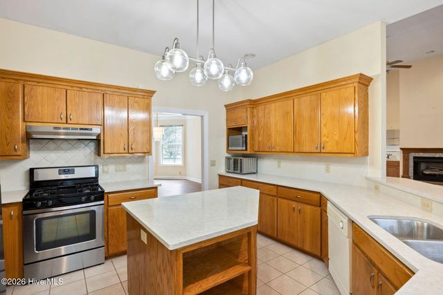 1834 Quail Point SE, Bolivia, NC 28422