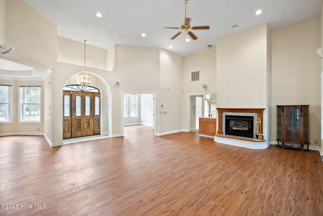 1834 Quail Point SE, Bolivia, NC 28422