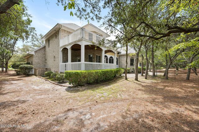 1834 Quail Point SE, Bolivia, NC 28422