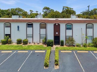 2828 Jackson ST F3, Fort Myers, FL 33901