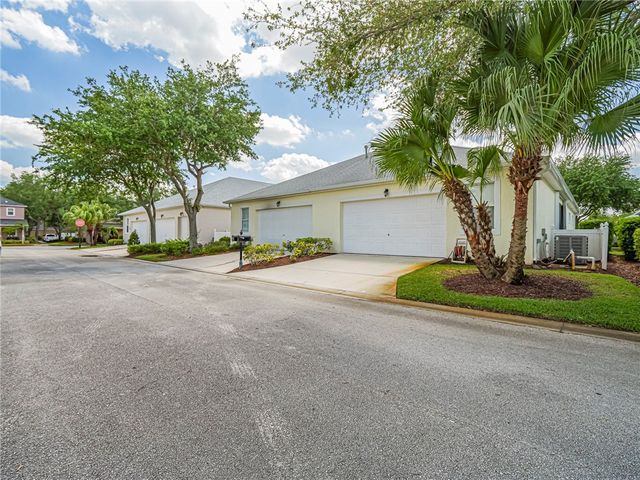 7530 15th Lane, Vero Beach, FL 32966
