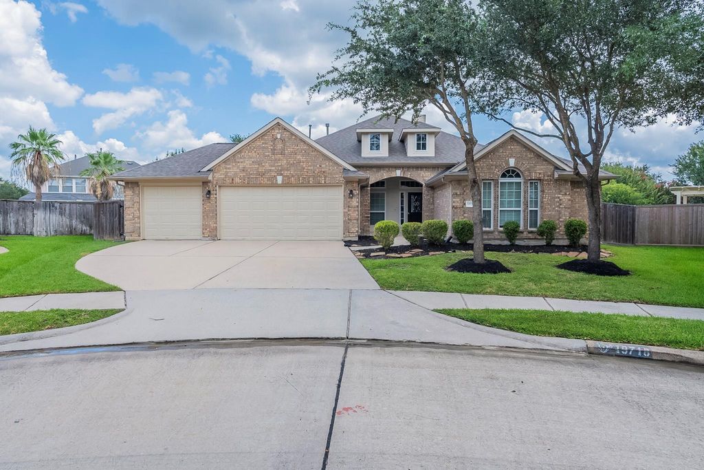 19718 Oxalis Court, Spring, TX 77379