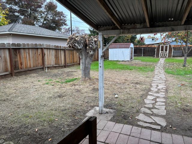 1441 W 20th Street, Merced, CA 95340