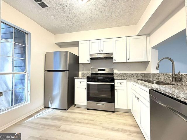 6624 Wellington Square, Norcross, GA 30093