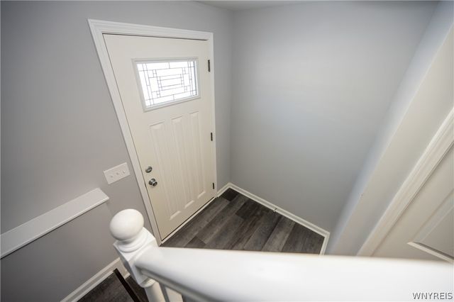 77 Roosevelt Avenue, West Seneca, NY 14224