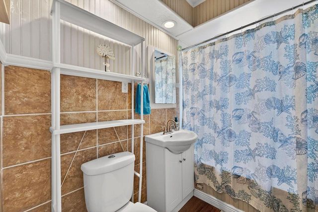 1465 76th STREET, West Allis, WI 53214