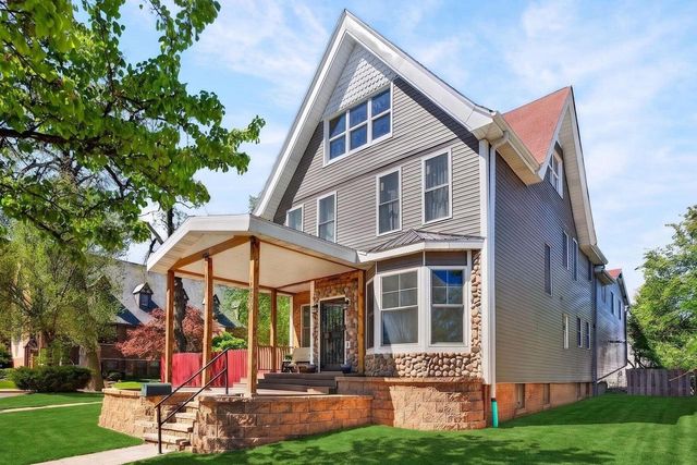 1465 76th STREET, West Allis, WI 53214