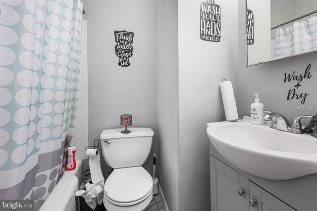 4022 K ST, Philadelphia, PA 19124