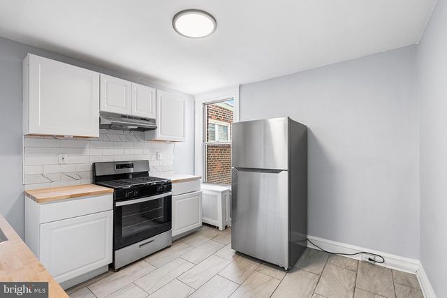 4022 K ST, Philadelphia, PA 19124