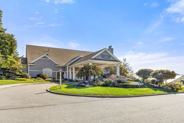 20 Westcliff Dr 20, Plymouth, MA 02360