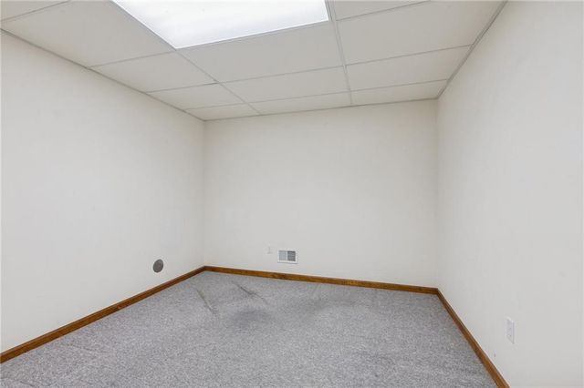 15424 Poplar Street, Basehor, KS 66007