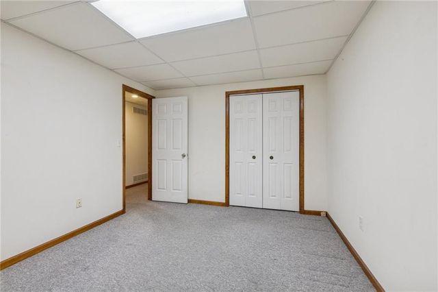 15424 Poplar Street, Basehor, KS 66007