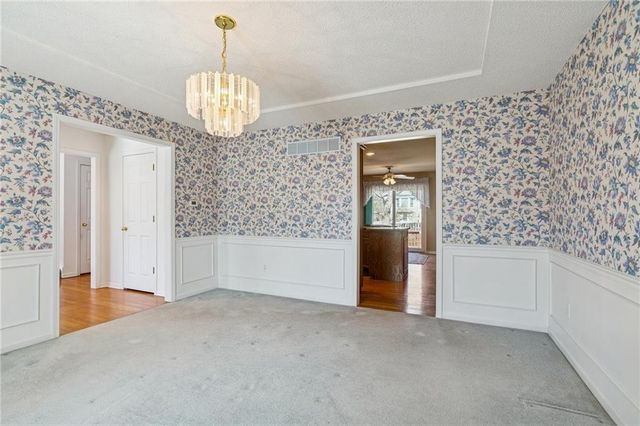 15424 Poplar Street, Basehor, KS 66007