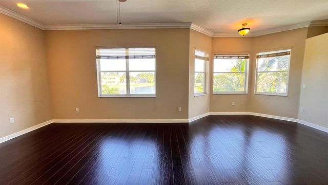9546 Worswick Court, Wellington, FL 33414