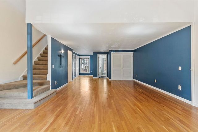 111 Brigham St 11B, Hudson, MA 01749