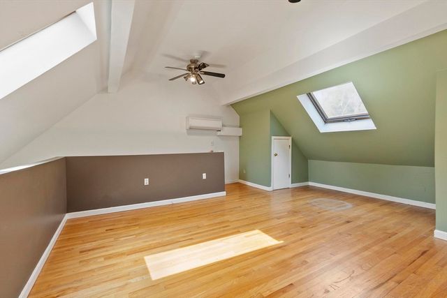 111 Brigham St 11B, Hudson, MA 01749