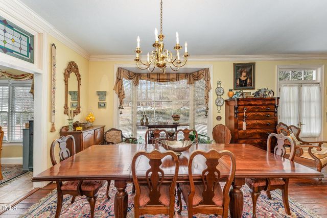 110 E Orange Street, Hillsborough, NC 27278