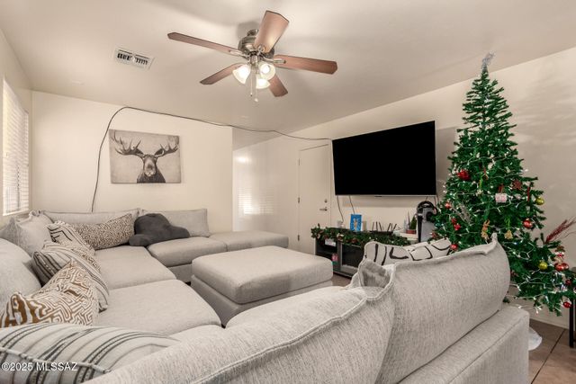 14361 S Camino Vallado, Sahuarita, AZ 85629