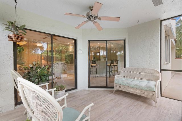 204 SEA OATS Drive D, Juno Beach, FL 33408